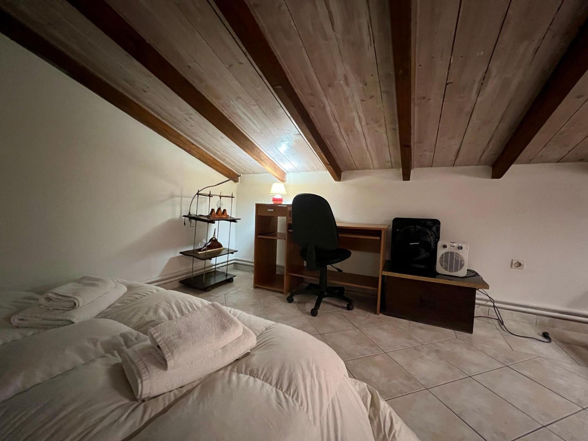 Appartement Σοφιτα Ξυλο Μεταλο Γυαλι à Alykes Potamou Extérieur photo