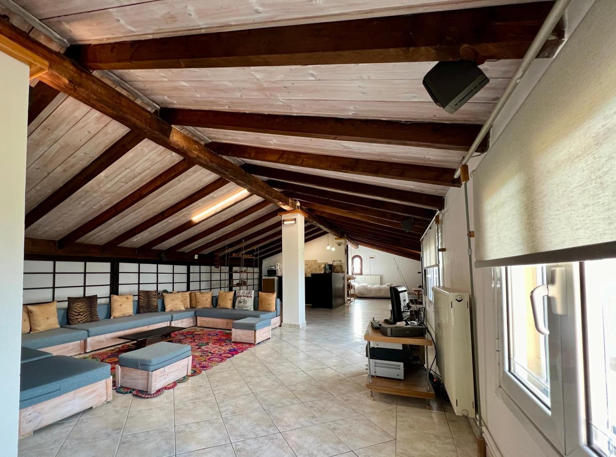 Appartement Σοφιτα Ξυλο Μεταλο Γυαλι à Alykes Potamou Extérieur photo